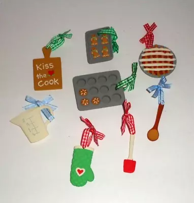 Mini Christmas Ornaments Kitchen Utensils Baking Set Of 8 Oven Mitt Pie Spoon • $9.99