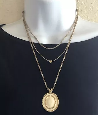 Vintage Monet Necklace Lot Gold Tone Oval Cream Enamel Pendant Chains Heart • $11.69