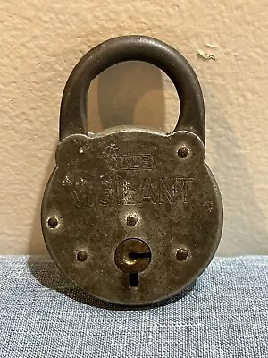 ✨VINTAGE✨ Yale & Towne MFG Vigilant Lock NO Keys ANTIQUE PADLOCK Stamford CT • $7.89