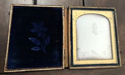 1840s Daguerreotype Woman Holding Closed Dag Sealed Shew Case • $349.99