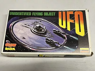 Rare Vintage Lindberg UFO Model Kit Glow In The Dark 1978 • £60