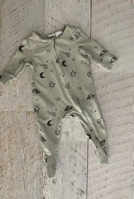 Cotton On Baby Girls Boys Sz 0-3 Mths Cotton Elastane Allinone ZIPPY Stars • $6.90