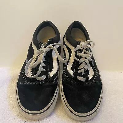 Women's Old Skool Vans US 6.5  • $25