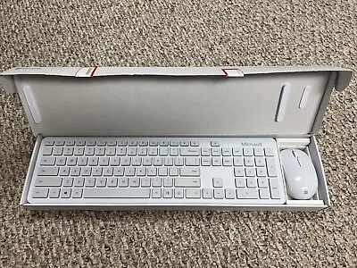 Microsoft QHG-00031 Bluetooth Keyboard And Mouse Bundle Glacier • $21.99