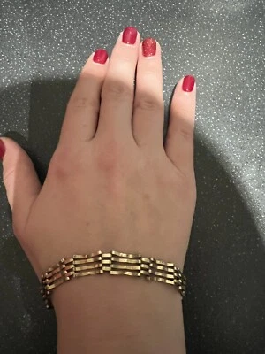 Stunning Vintage 9CT Gold 375  Bar Gate Chain Bracelet Whith Heart Locket • £130