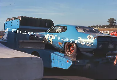 1971 NASCAR - Richard Petty #43 PLYMOUTH On CAR HAULER - 35mm RACING SLIDE  #764 • $49.99