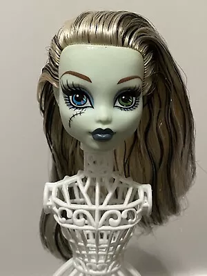 Monster High Frankie Stein Scary Tales Threadarella HEAD ONLY • $11