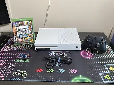 Microsoft Xbox One S 1TB Console White + GTA V + Controller 1914 Clean! • $61