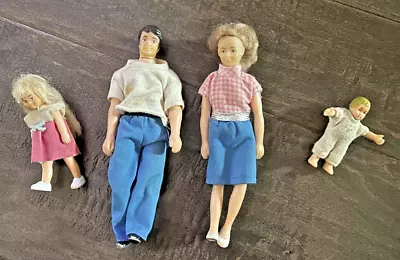 DOLLS - Vintage Horsman Of Family Miniature Doll Set • $2