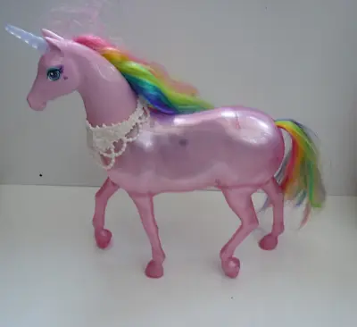 Barbie Light Up Unicorn • £29.99