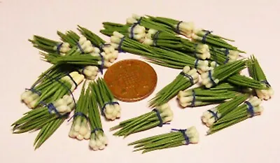 Bunch Of 6 Spring Onions Tumdee 1:12 Scale Dolls House Miniature Vegetable Food • $2.14