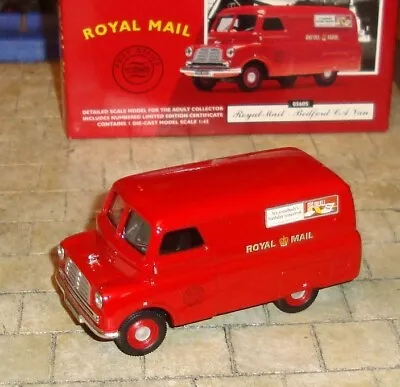 BEDFORD CA VAN - ROYAL MAIL   - 1:43 - CORGI LTD EDITION - 05605 - C 1997 - • $24.60