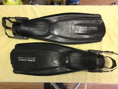 MARES PLANA AVANTI QUATTRO Fins Size Small Color Black • $80.74