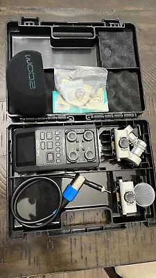 Good Condition Fully Working Zoom H6-Track Recorder W Accessories • $175