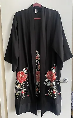 £35 • Buy Topshop Black Satin Oversized Kimono Floral Embroidery Size 10 12 14 Nwot