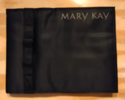 Mary Kay Travel Roll Up Hanging Cosmetic Bag  4 Removable Pouches Black/Pink NEW • $14.58