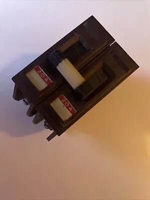 Wadsworth 20 Amp Double Pole 2p 240 Volt Circuit Breaker Metal Feet Tested  • $24.95