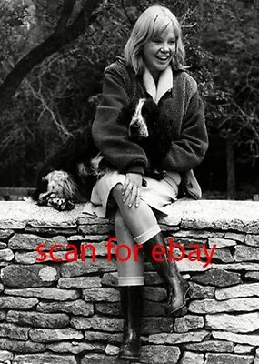 Hayley Mills - Exclusive PHOTO 8x10 Rare FOTO 1438 • $11.99