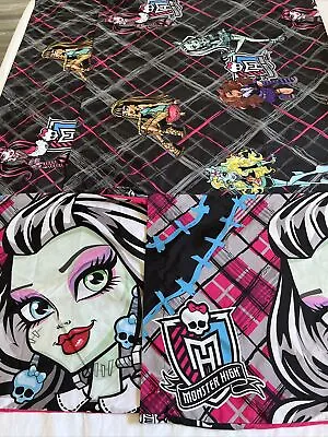 Monster High Curtain 64” X 40” Rod Pocket Pink /Black  W/Bonus Pillowcases • $22.50
