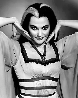 Yvonne De Carlo As  Lily  In  The Munsters  - 8x10 Publicity Photo (fb-069) • £8.56