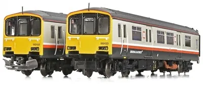 Graham Farish 371-336 N Gauge Class 150/1  2- Car DMU GMPTE Regional Railways • £229.95