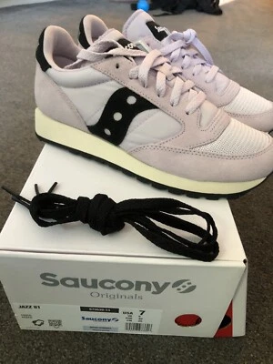 £50 • Buy Saucony Unisex Fiona Jazz 81 New In Box