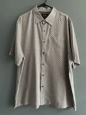 Nat Nast Shirt Men XL Short Sleeve Button Up Geometric White Bowling 100% Silk • $18.74