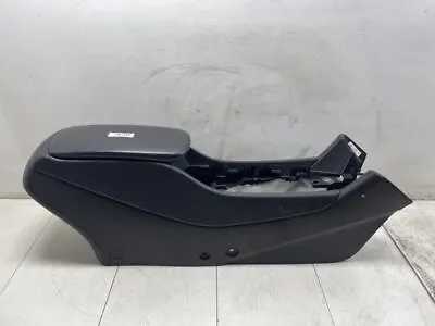 2016 2018 Chevrolet Malibu Ls Center Floor Console W/armrest Oem+ • $180.99