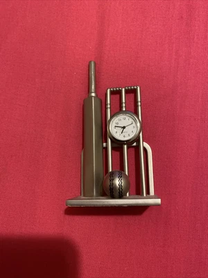 £8 • Buy Silver Finish Miniature Cricket Clock - Sportswear Sports Gift Desk Novelty