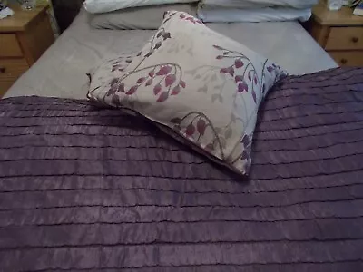 John Lewis Quality Bedspread 102  X 92  Damson Purple • £11.27