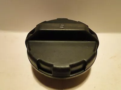 $11.99 • Buy 1971-1981 Audi Fox Wagon Porche 911 SC VW Beetle Dasher Stant G-724 Gas Cap NOS