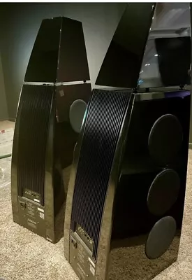 Meridian DSP8000 Mint Condition In Gorgeous Black • $10500