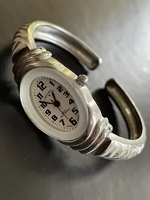 Lady’s VELLACCIO Bracelet Bangle Cocktail Watch Tone Analog Quartz Untested • $13.99