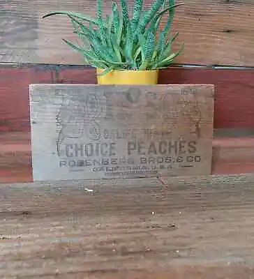 Vintage Iris Choice Peaches Wooden Crate End. • $22