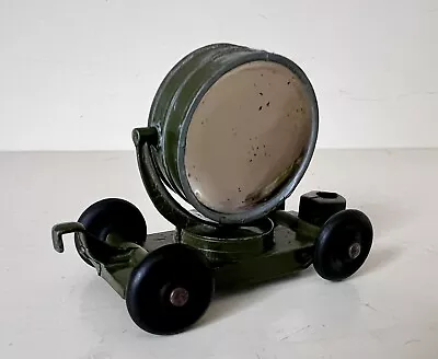 TOOTSIE TOY -1950’s VINTAGE- OLIVE DRAB SEARCHLIGHT  On TRAILER - HARD TO FIND • $29.99