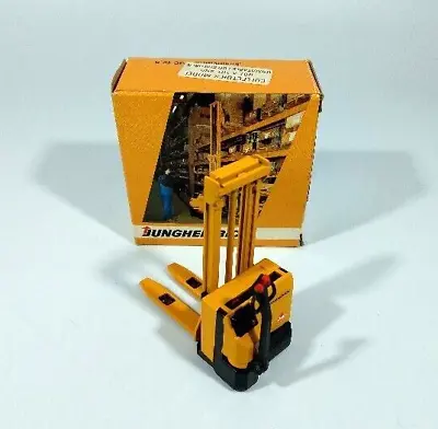 Junghenrich EJC 12.5 Pallet Stacker Diecast No.2997 • £19.99