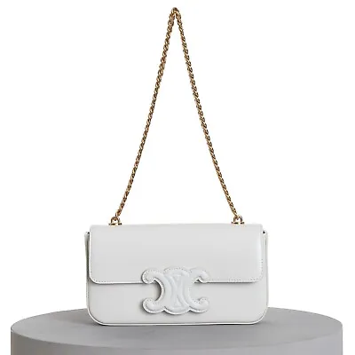 CELINE 2850$ Chain Shoulder Bag Cuir Triomphe - White Shiny Calfskin • $2422.50