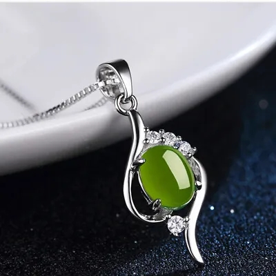 Vintage Chrysoprase Pendant Female Diamond Green Agate Necklace Jewelry Gift • $8.86