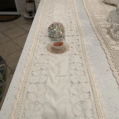 Vintage Hand Embroidered & Crochet  15x66 • $18