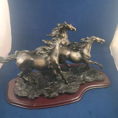 Veronese 1998 3 Galloping Horses Statue 17 Long X 10 High Beautiful Sculpture • $35