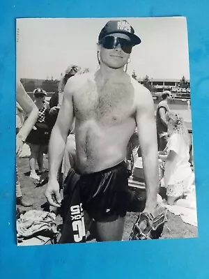 VTG PRESS CELEB PHOTO.9 X7 .1989 WHITE LION MIKE TRAMP AT SOFTBALL GAME.*k2 • $6.18