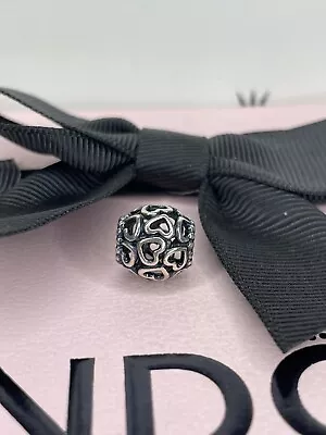 £2.20 • Buy Genuine Pandora Silver Moments Hearts All Over Charm