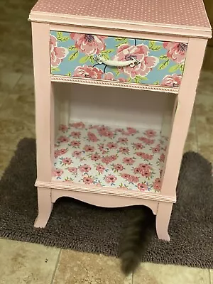 $69 • Buy Diy Shabby Chic Pink Floral Decoupage Nightstand/side Table