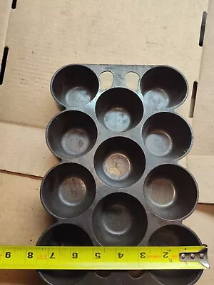 Griswold Cast Iron #10 Muffin Popover Pan 948 VERY NICE CONDITION  • $110