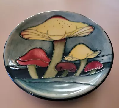 Moorcroft Claremont Collectors Club Renewal Piece 2013 - Pin Dish • $84.99