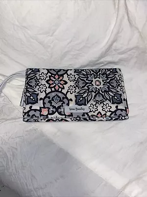 Vera Bradley RFID Smartphone Wristlet Lisbon Medallion Wallet Organizer • $24.99