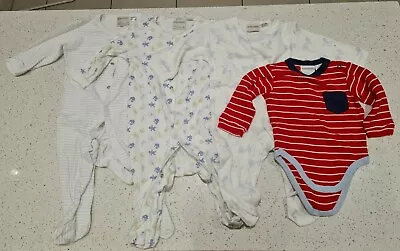 Marquise Baby Boy White Blue Red 4 Pack Romper Jumpsuit Studsuit Size 0 & 00 • $12