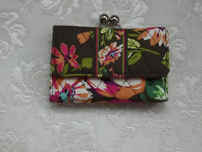 Retired Vera Bradley Wallet  English Rose  Pattern • $15.99