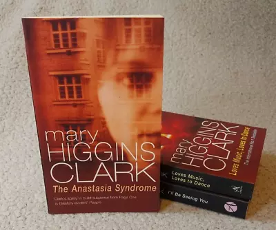 Mary Higgins Clark - 3 Book Bundle - Used - Includes: I'll Be Seeing You • £5.95