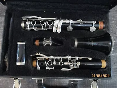 Jupiter  Brand  Clarinet With Case.  Model JCL-831 • $96